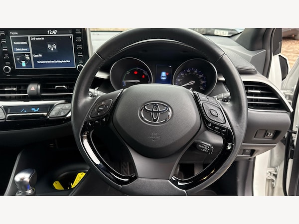 Used Toyota C-HR 2023 for sale - 76326675: Photo 10