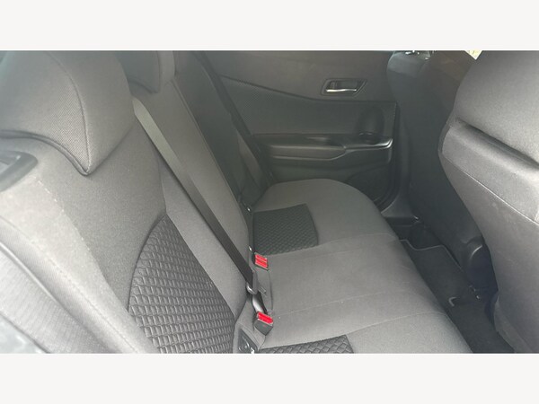 Used Toyota C-HR 2023 for sale - 76326675: Photo 14