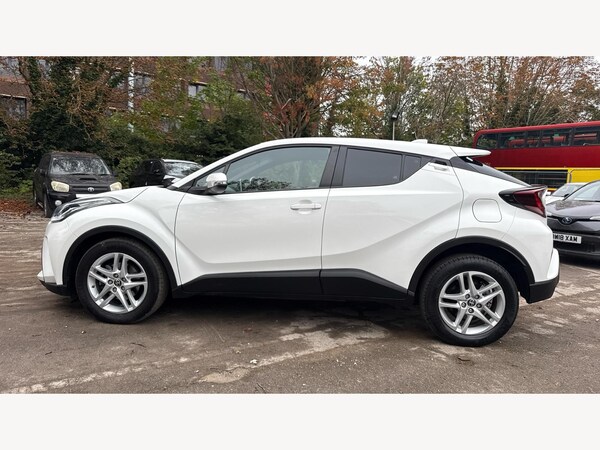 Used Toyota C-HR 2023 for sale - 76326675: Photo 19