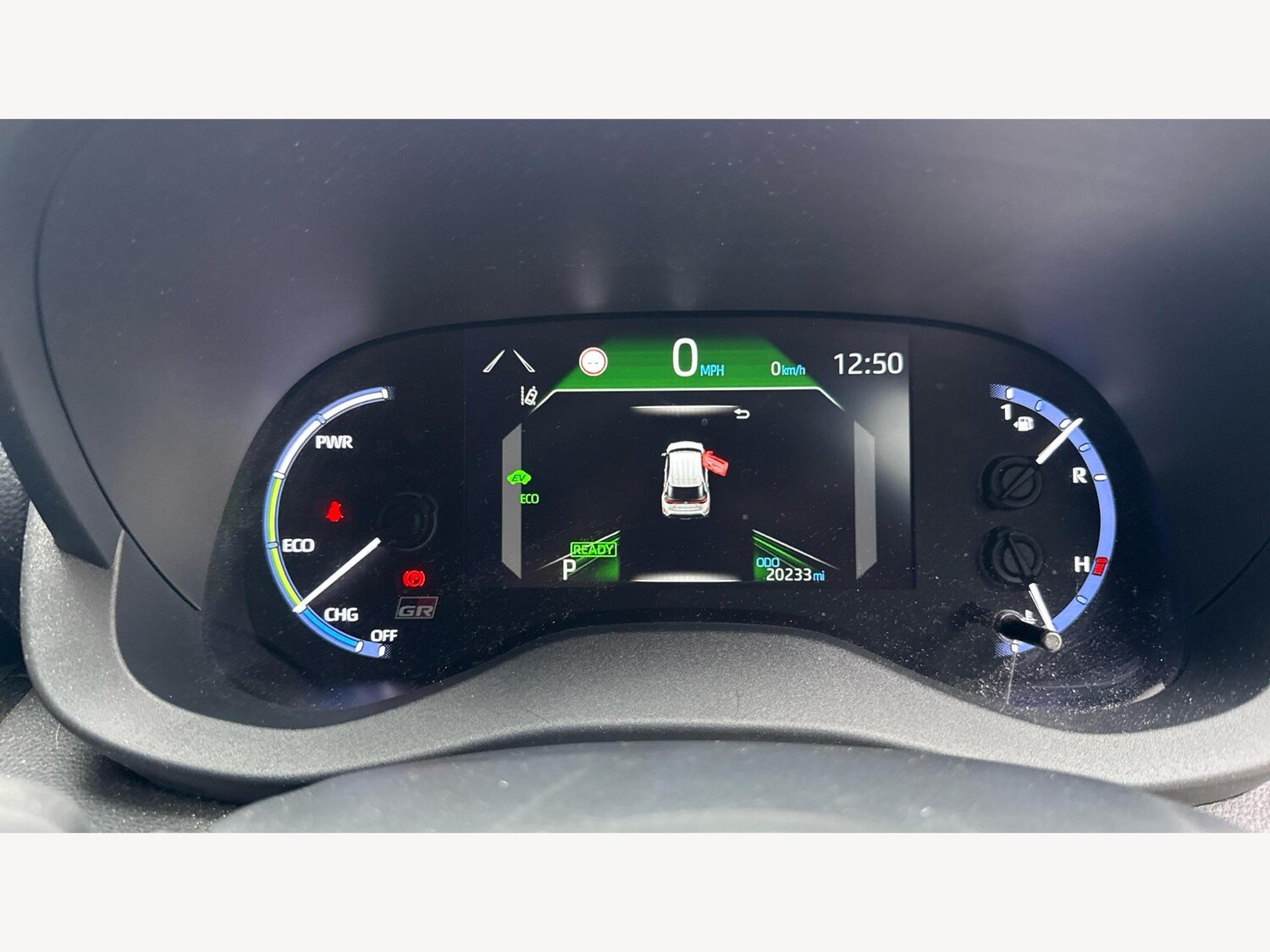 Used Toyota Yaris Cross 2023 for sale - 76020681: Photo 11
