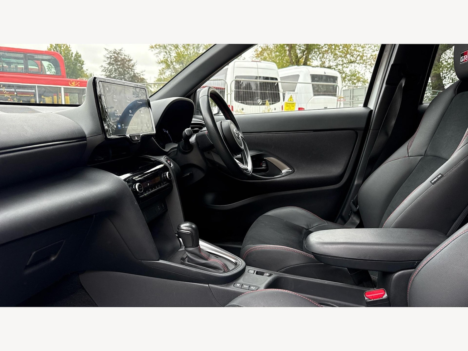 Used Toyota Yaris Cross 2023 for sale - 76020681: Photo 12