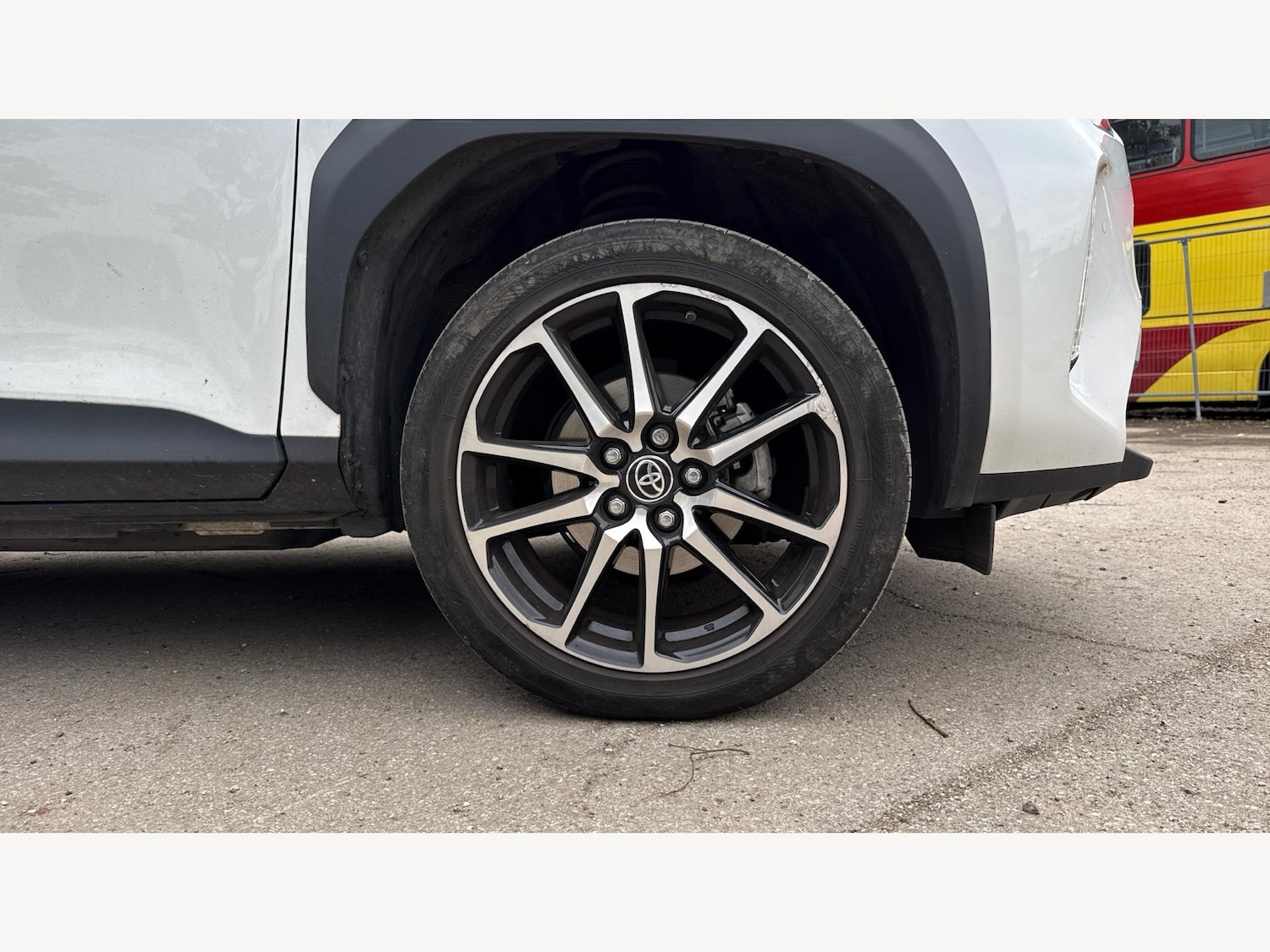 Used Toyota Yaris Cross 2023 for sale - 76020681: Photo 20