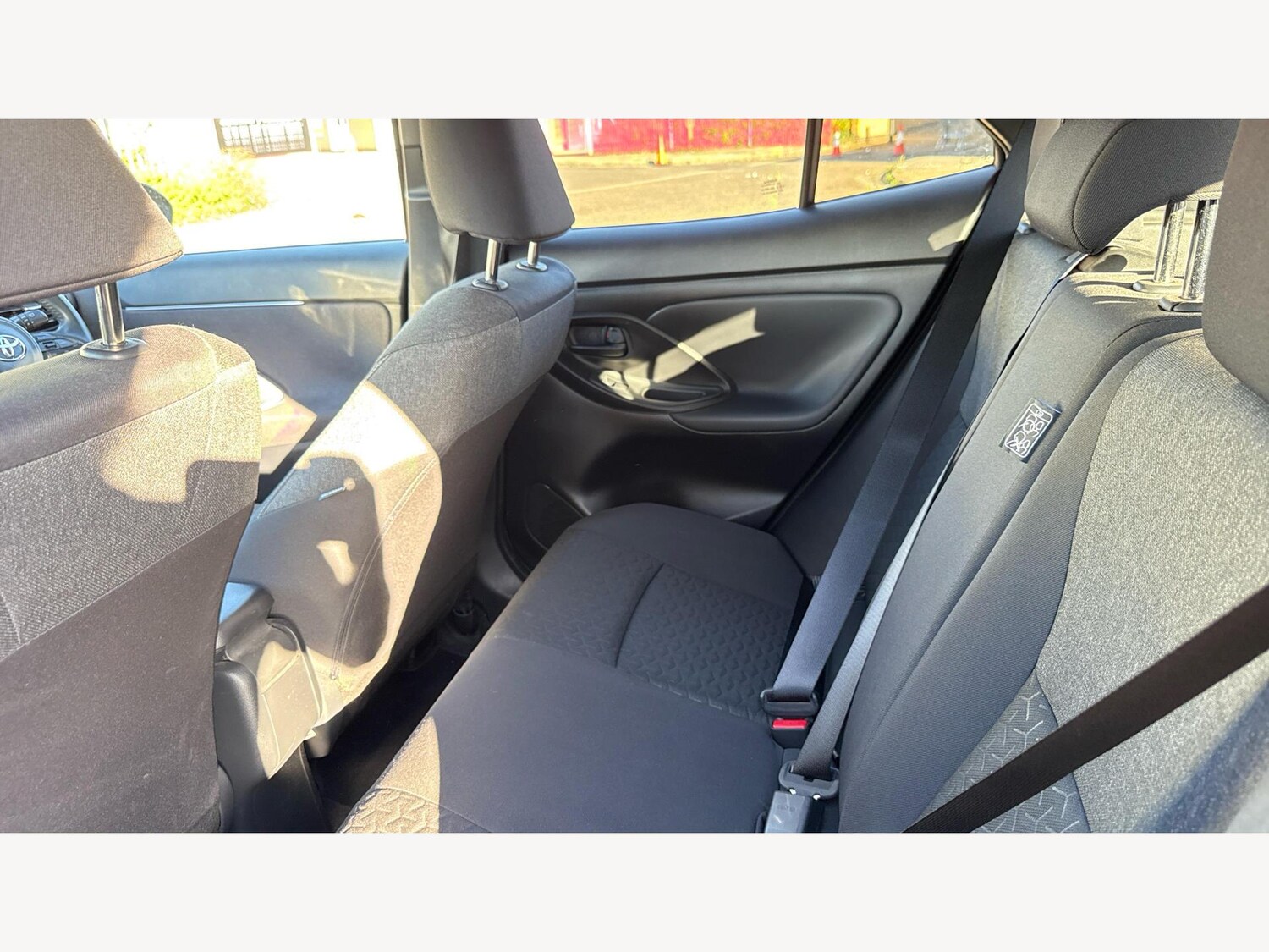 Used Toyota Yaris Cross 2023 for sale - 76456824: Photo 15