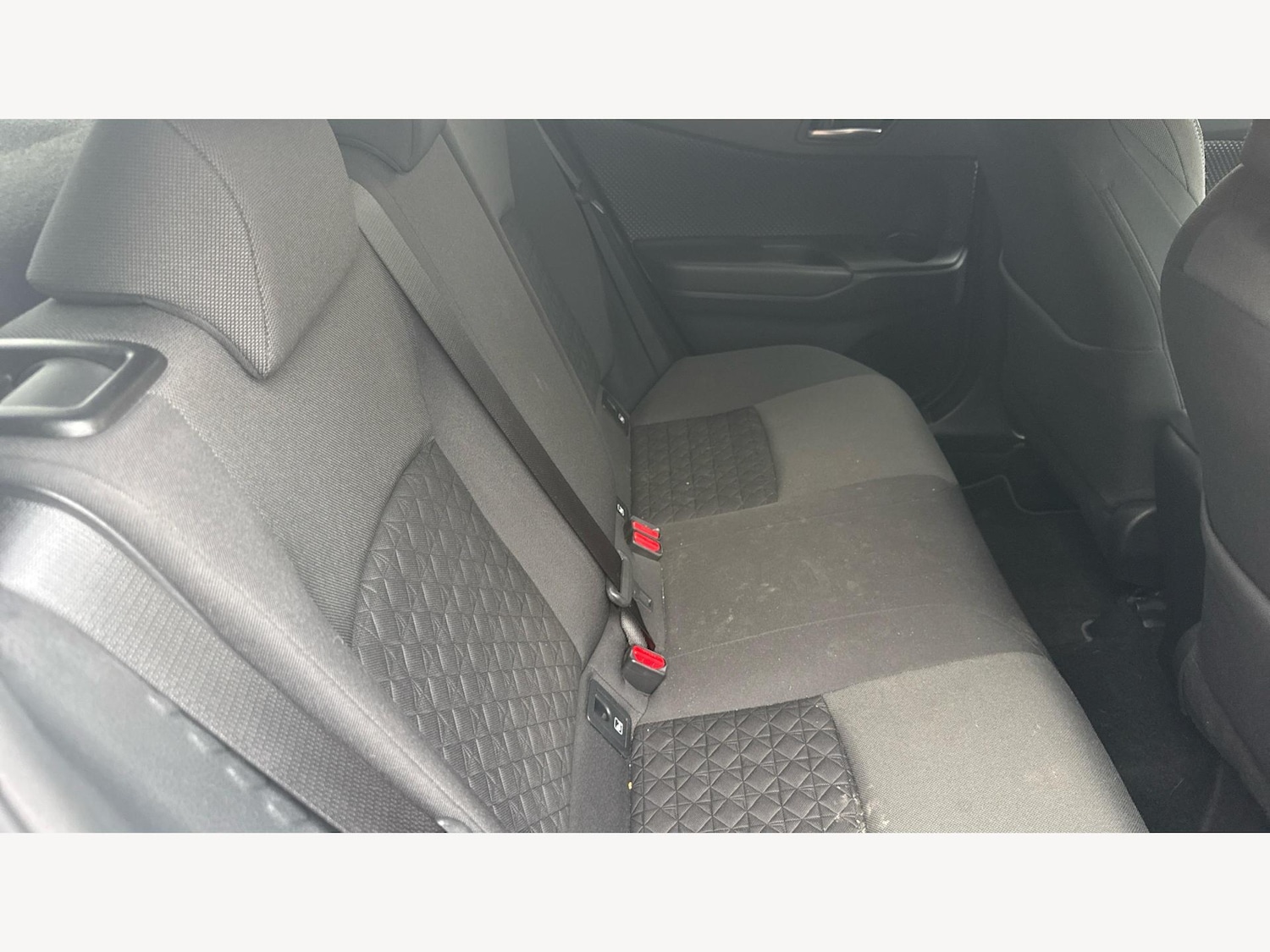 Used Toyota C-HR 2020 for sale - 76620112: Photo 14