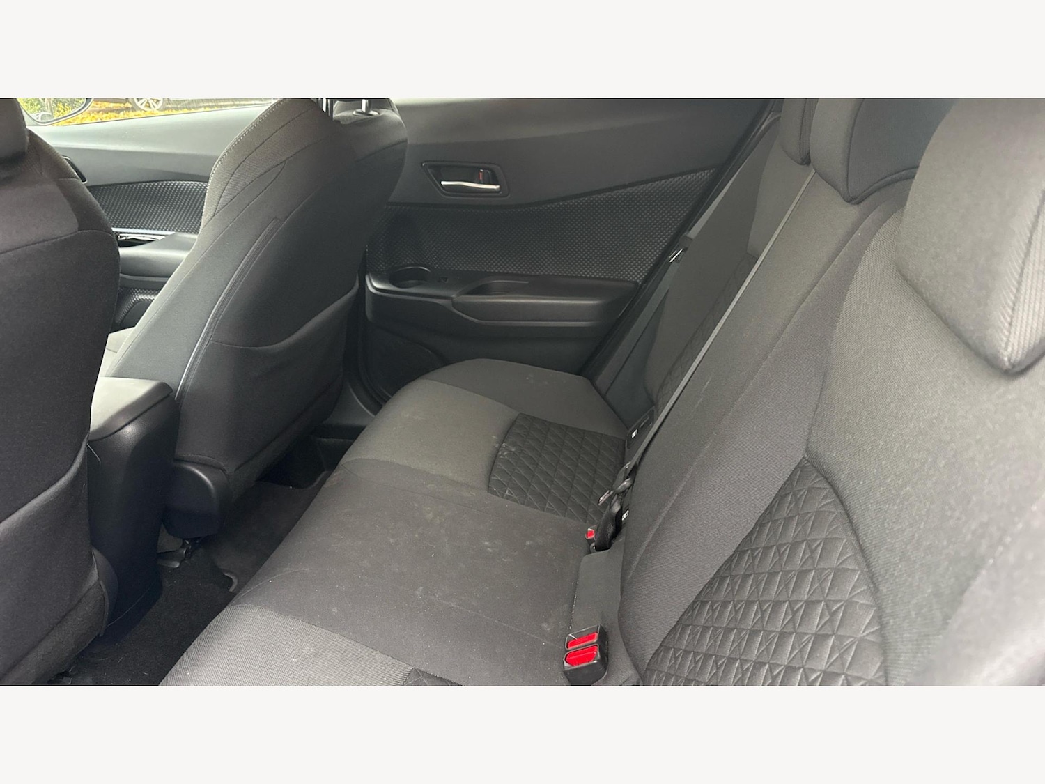 Used Toyota C-HR 2020 for sale - 76620112: Photo 15