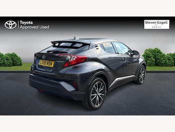 Used Toyota C-HR 2018 for sale - 78416396: Photo