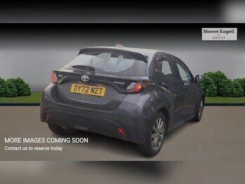 Used Toyota Yaris 2022 for sale - 77723677: Photo