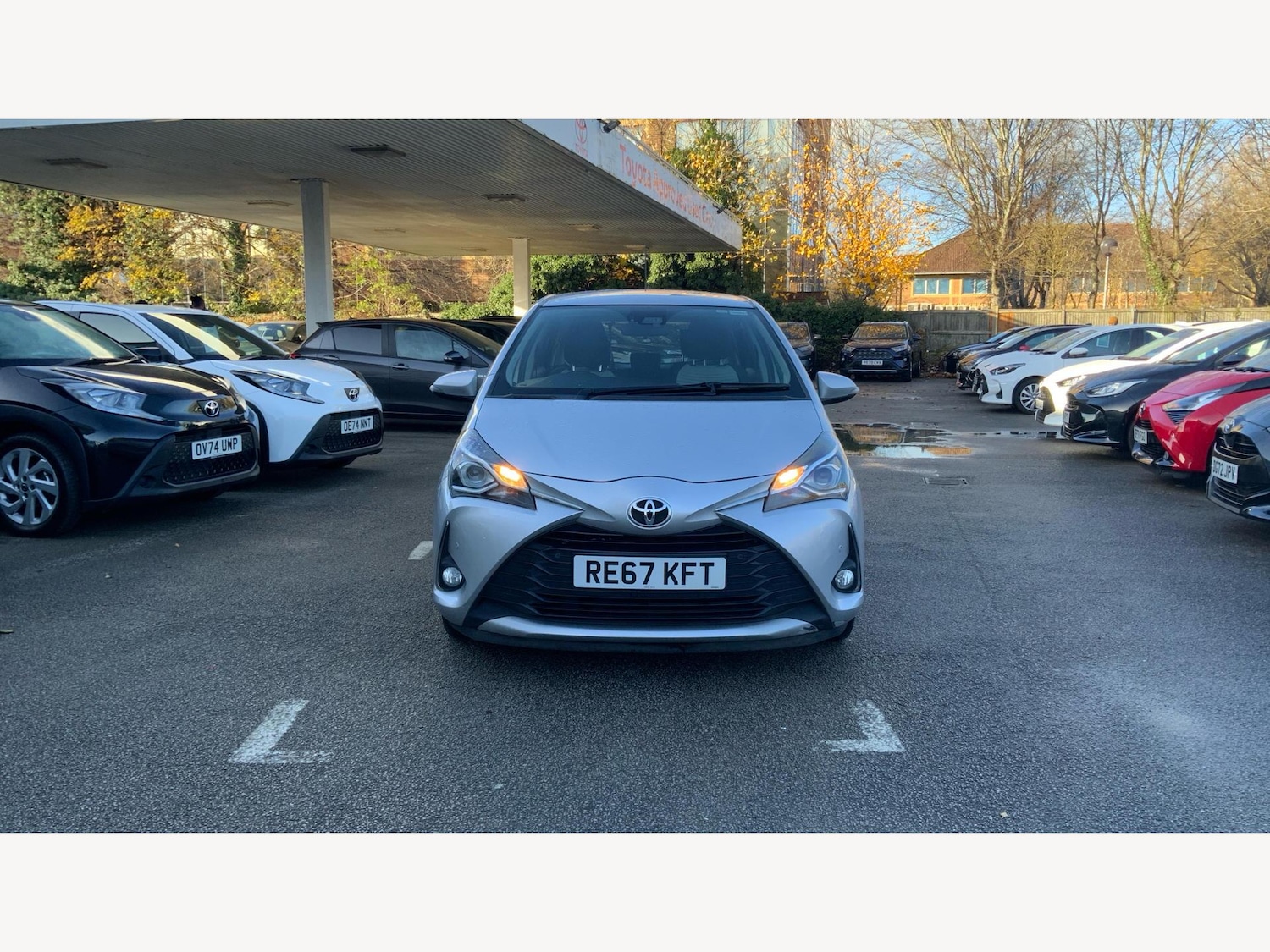 Used Toyota Yaris 2017 for sale - 76771677: Photo 17