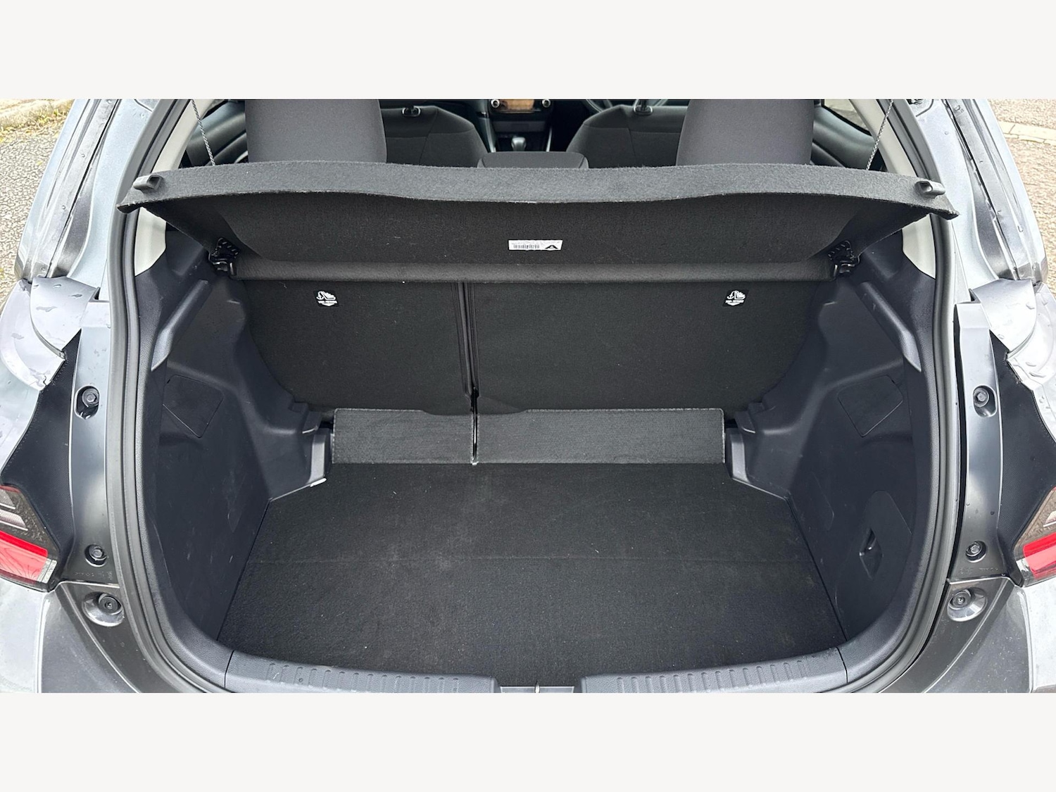 Used Toyota Yaris 2025 for sale - 77441185: Photo 16