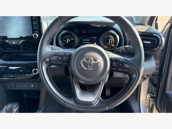 Used Toyota Yaris Cross 2024 for sale - 76189087: Photo 10