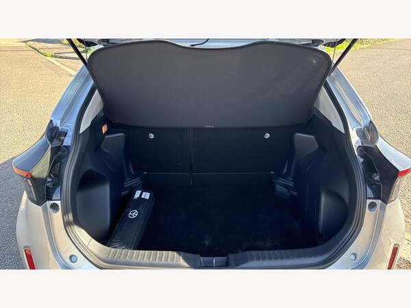 Used Toyota Yaris Cross 2024 for sale - 76189087: Photo 16