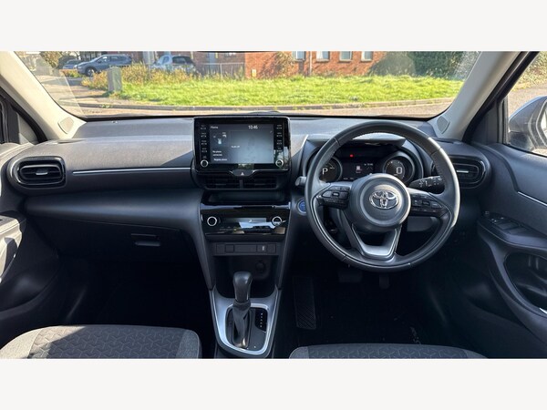 Used Toyota Yaris Cross 2024 for sale - 76189087: Photo 7