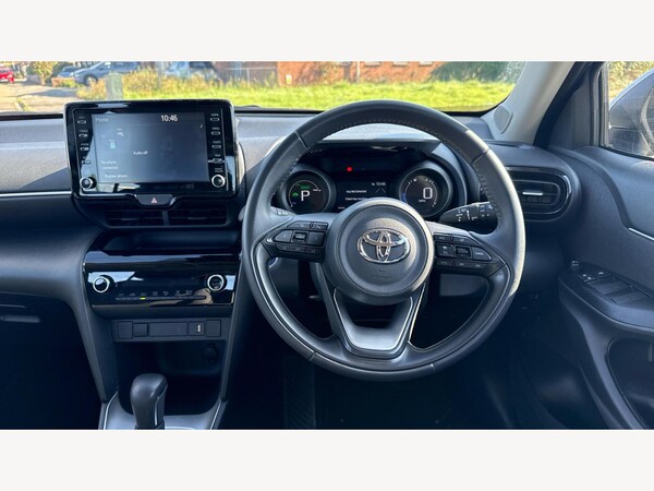 Used Toyota Yaris Cross 2024 for sale - 76189087: Photo 8