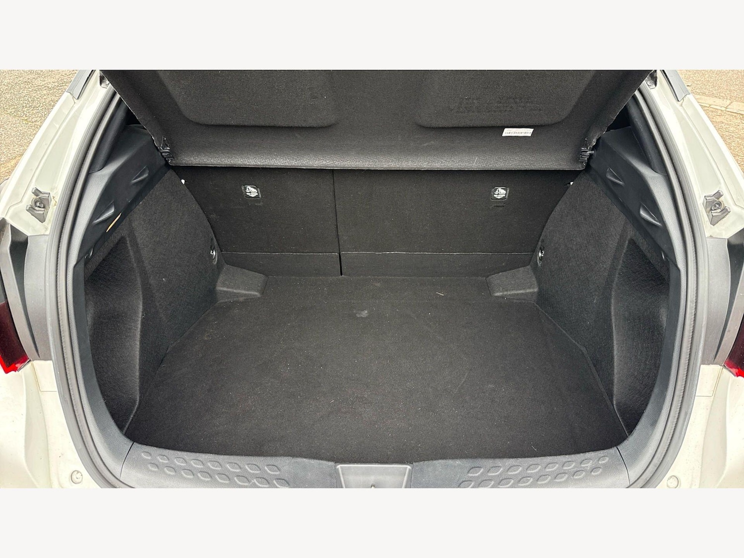 Used Toyota C-HR 2020 for sale - 78063070: Photo 16