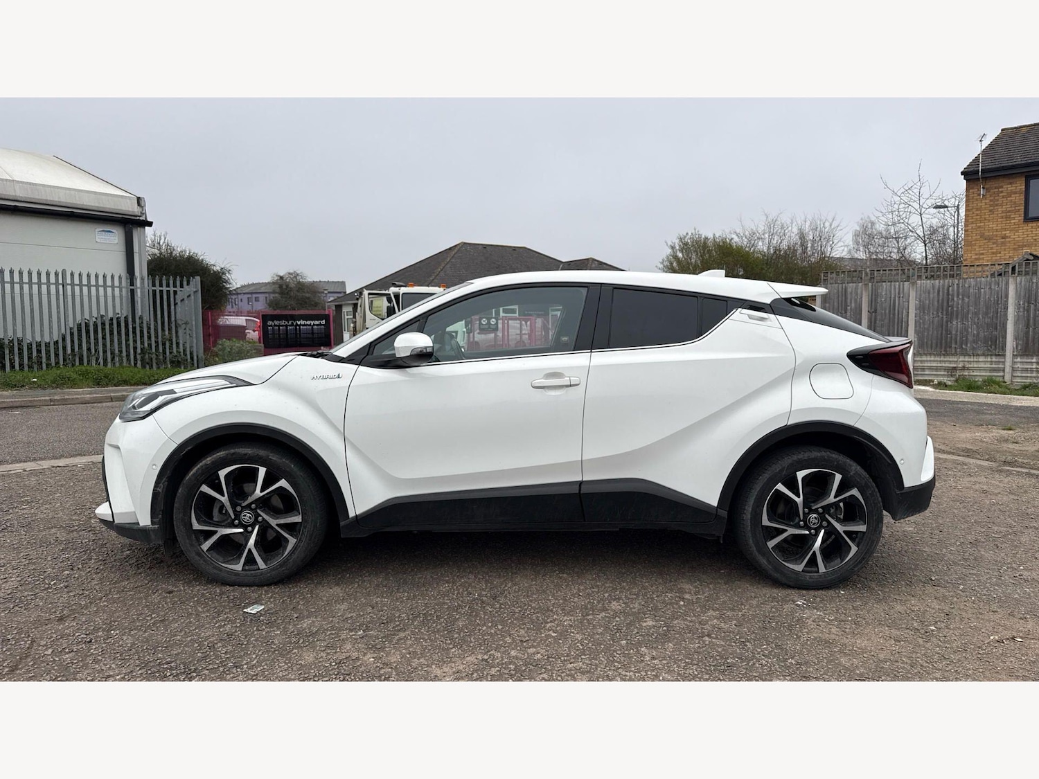 Used Toyota C-HR 2020 for sale - 78063070: Photo 19