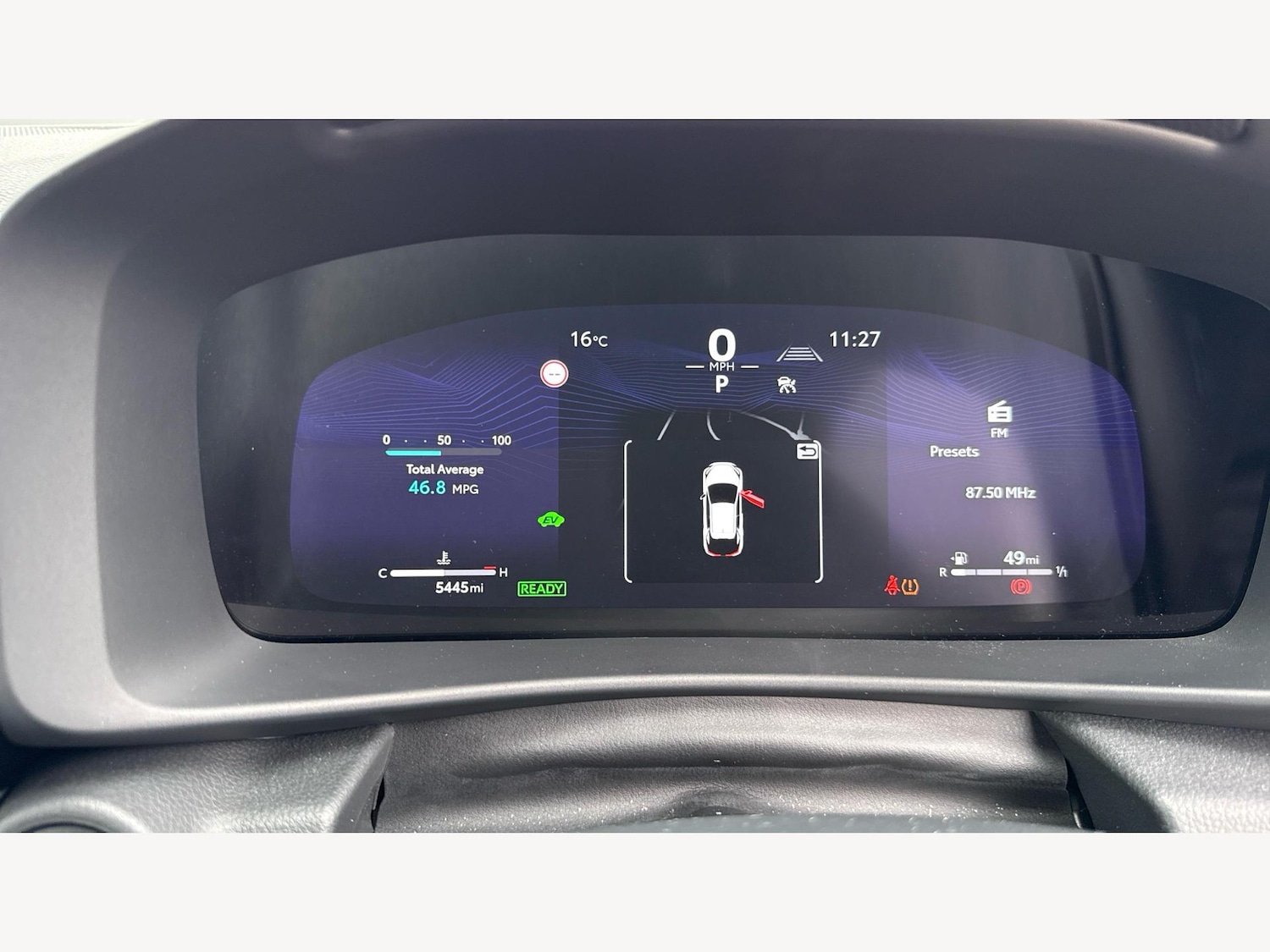 Used Toyota C-HR 2024 for sale - 76456740: Photo 11