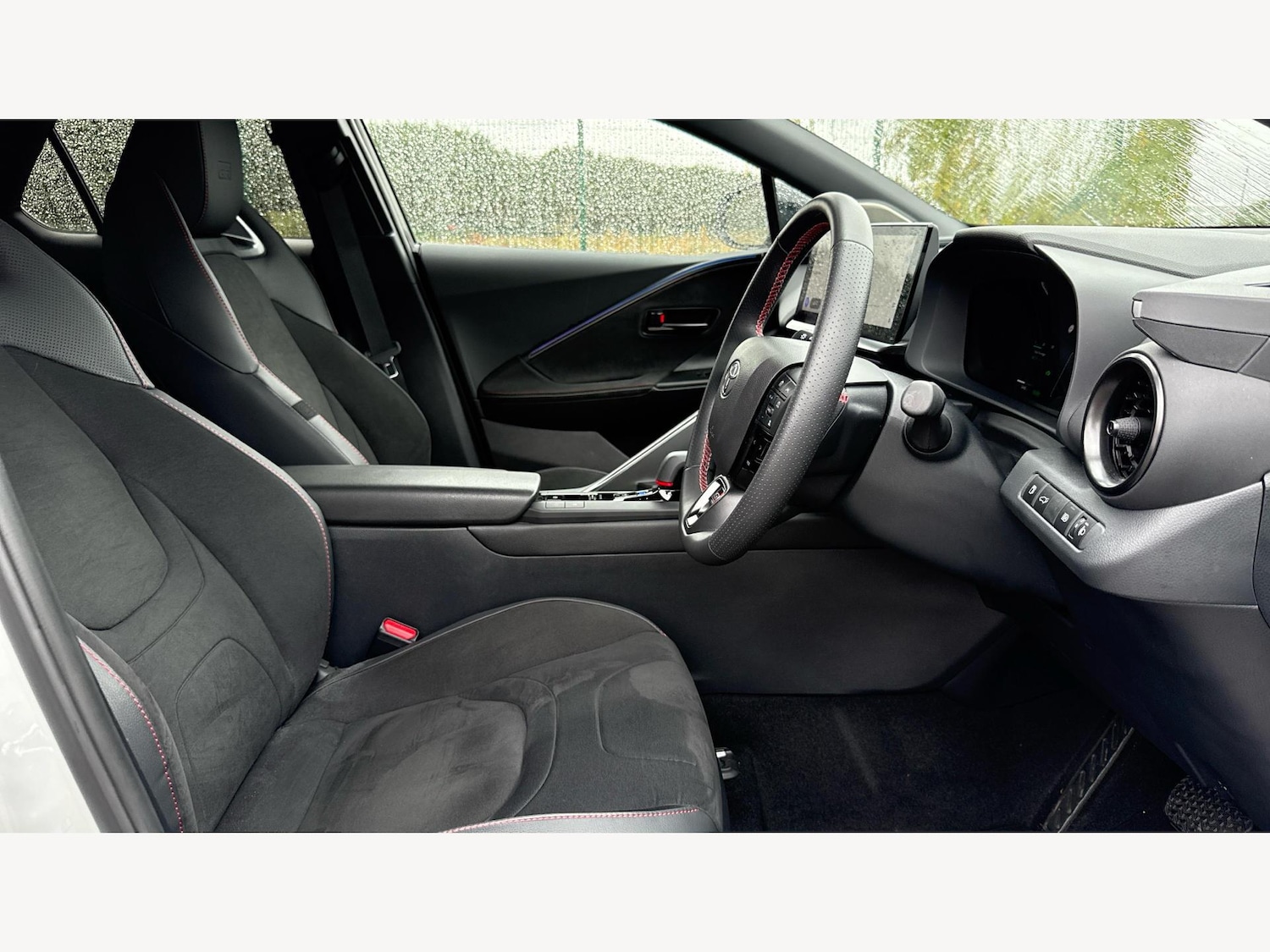 Used Toyota C-HR 2024 for sale - 76456740: Photo 13