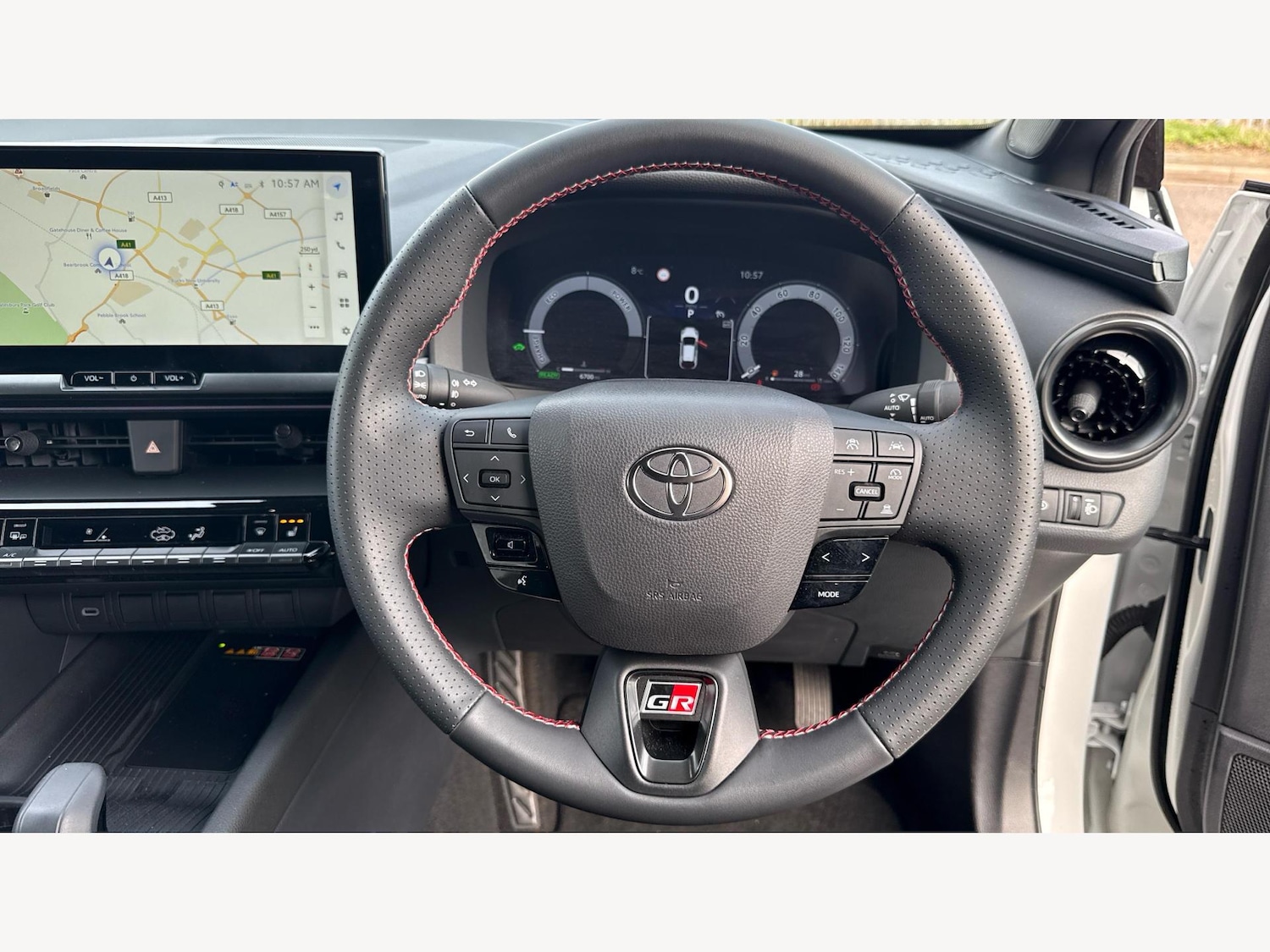 Used Toyota C-HR 2024 for sale - 77574638: Photo 10