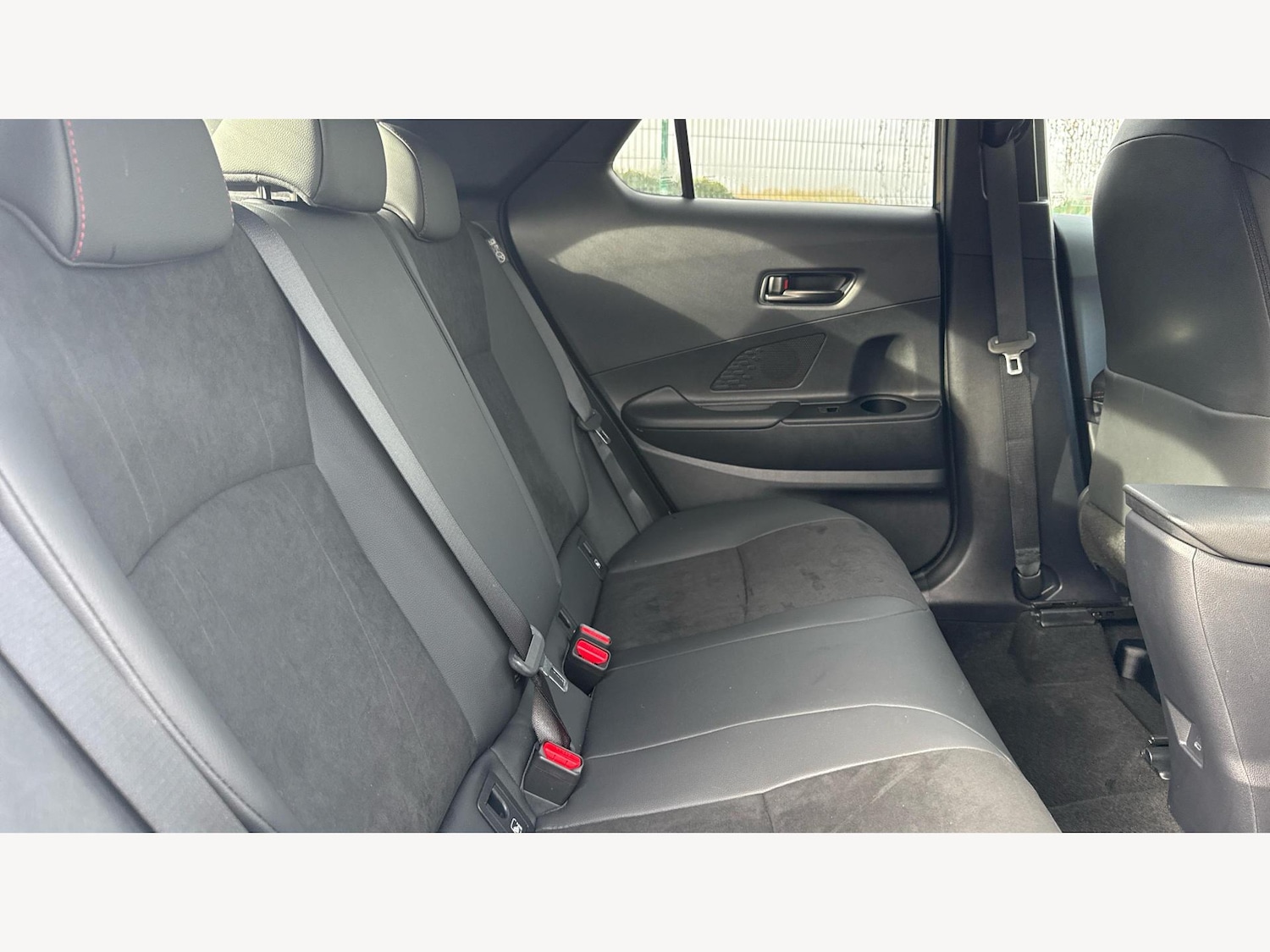 Used Toyota C-HR 2024 for sale - 77574638: Photo 14