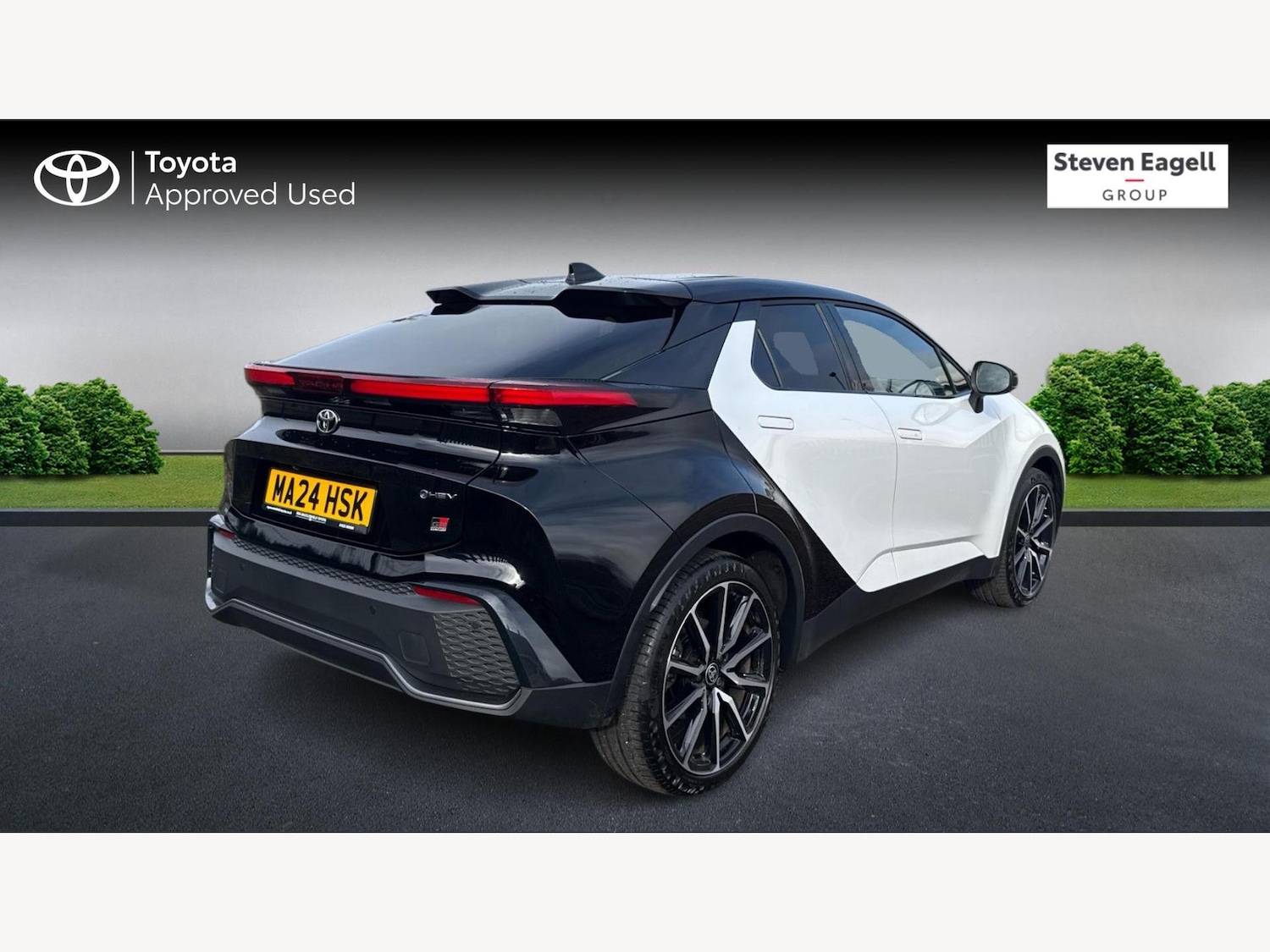 Used Toyota C-HR 2024 for sale - 77574638: Photo 2