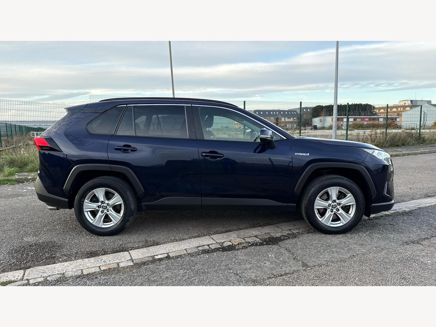 Used Toyota RAV4 2020 for sale - 76850233: Photo 18