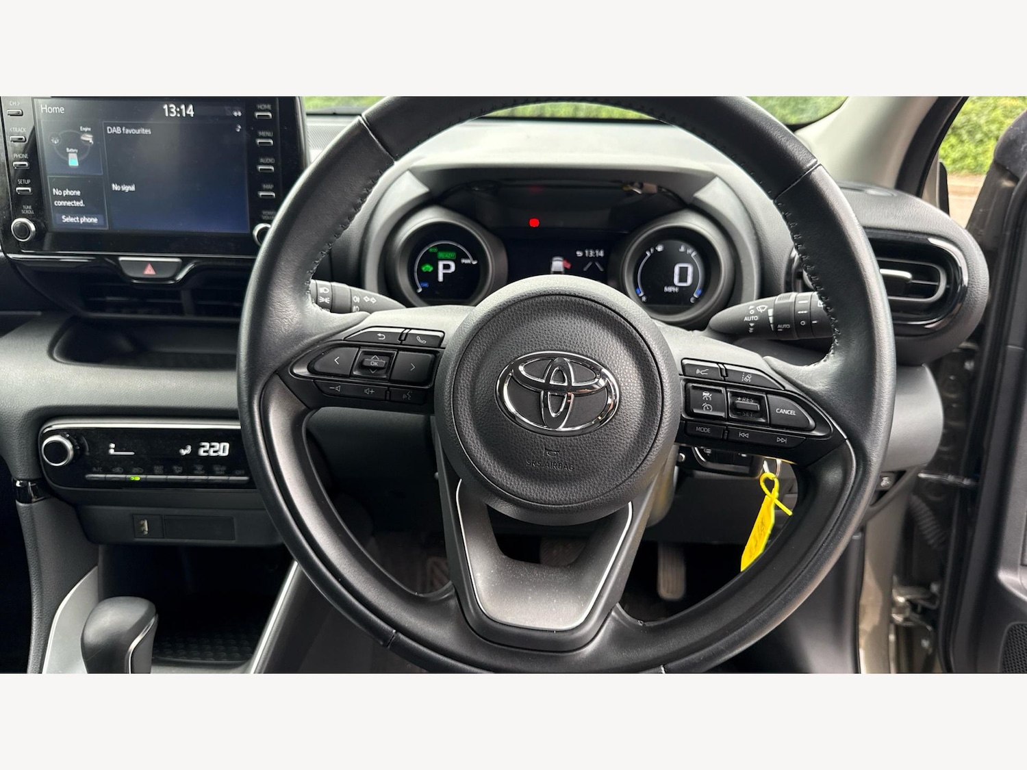 Used Toyota Yaris 2022 for sale - 76398365: Photo 10