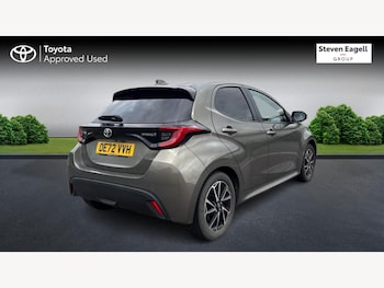 Used Toyota Yaris 2022 for sale - 76398365: Photo