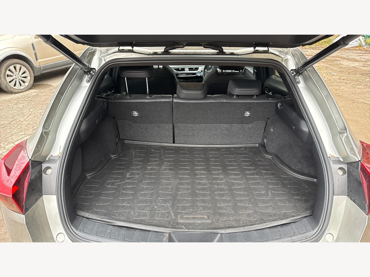 Used Lexus UX 2022 for sale - 76294627: Photo 16
