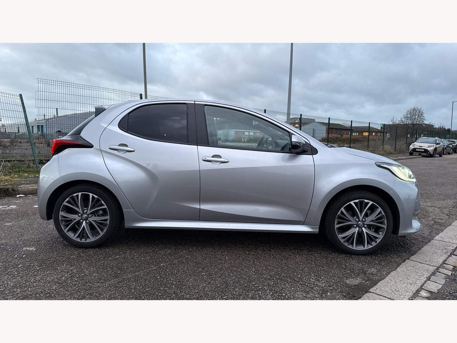 Used Toyota Yaris for sale - 77957119: Photo 18