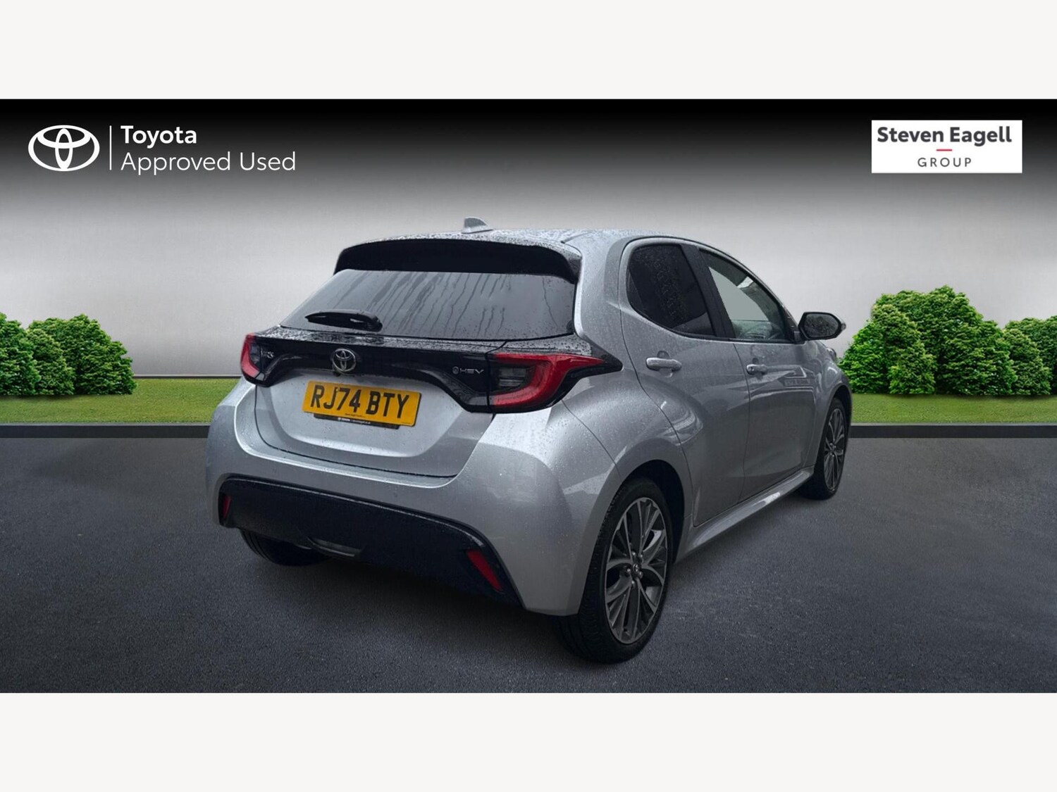 Used Toyota Yaris for sale - 77957119: Photo 2