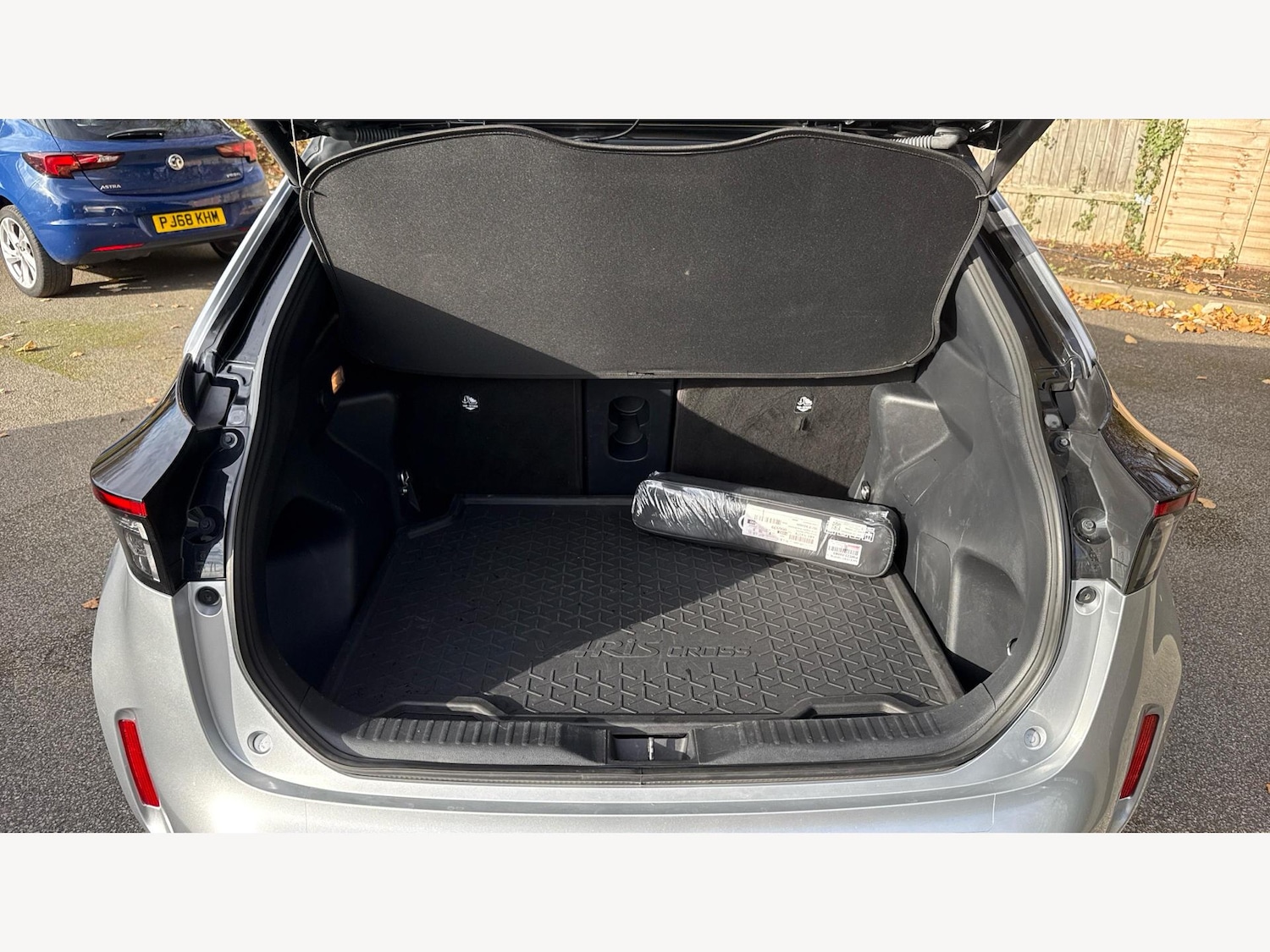 Used Toyota Yaris Cross 2022 for sale - 76608561: Photo 16