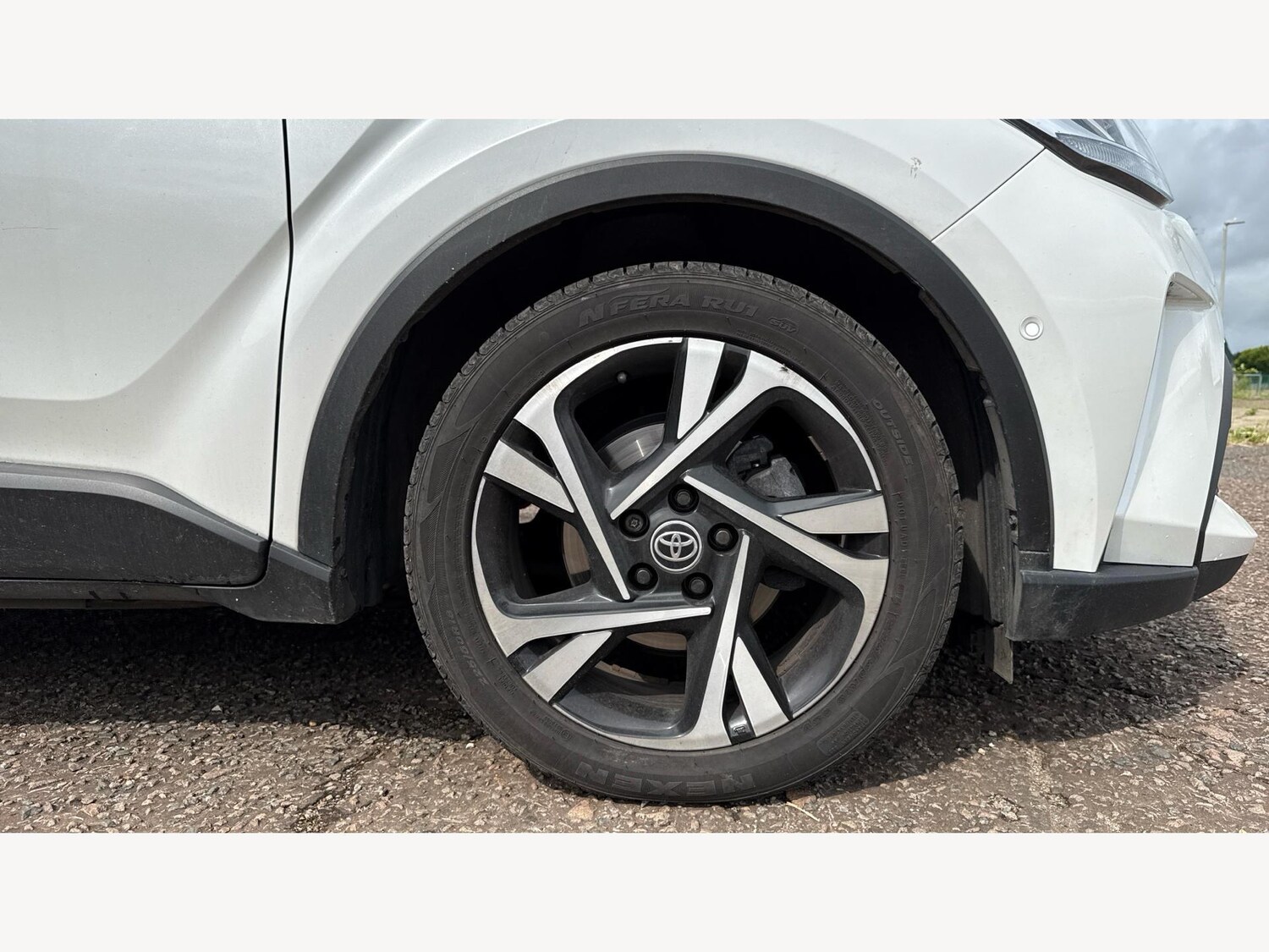 Used Toyota C-HR 2023 for sale - 77074619: Photo 20