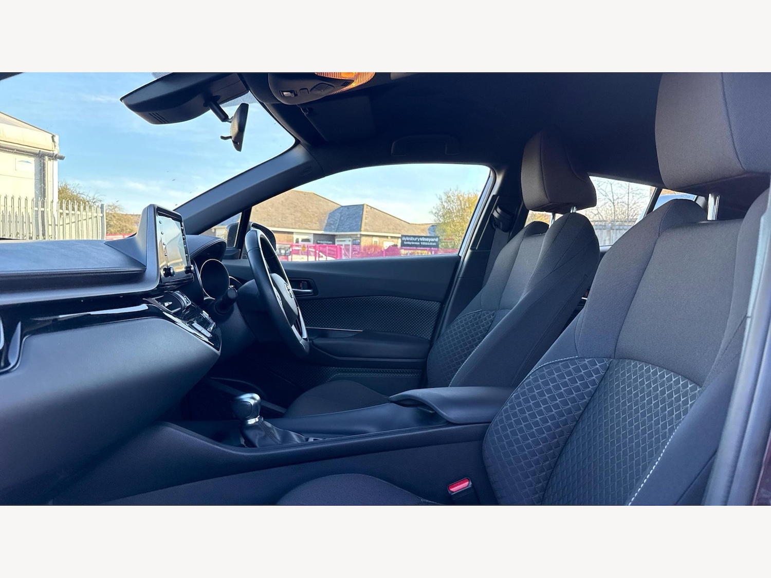 Used Toyota C-HR 2022 for sale - 77575281: Photo 12