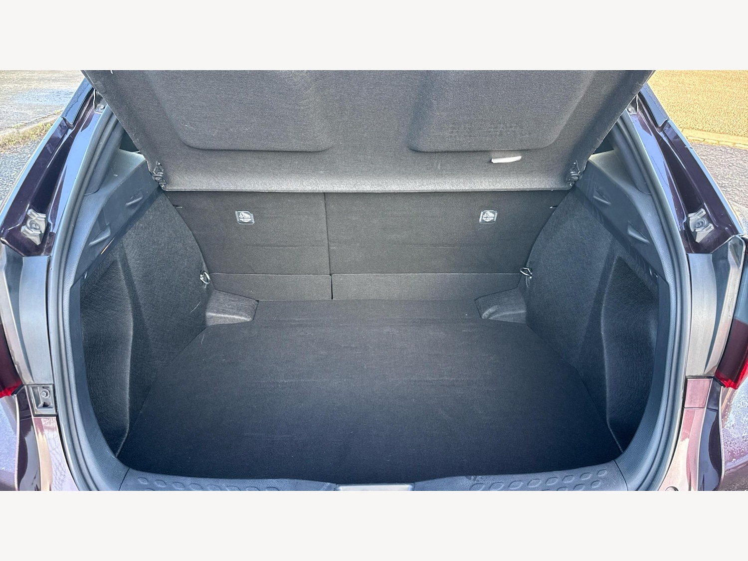 Used Toyota C-HR 2022 for sale - 77575281: Photo 16