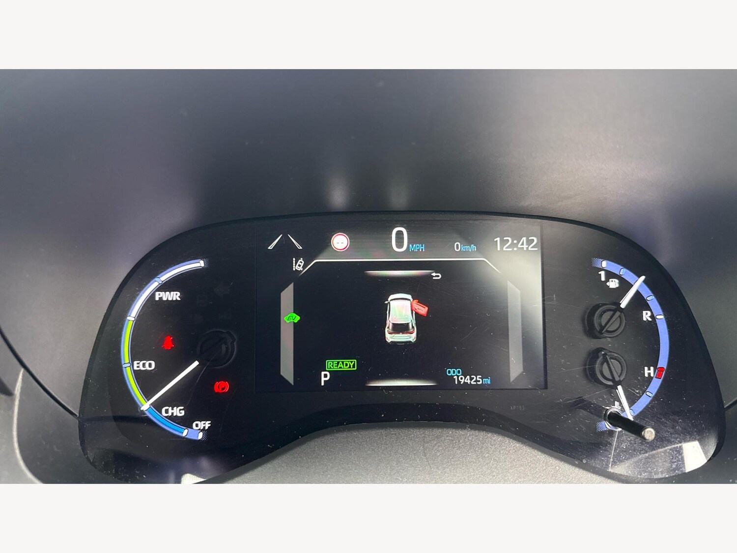 Used Toyota Yaris Cross 2023 for sale - 76522016: Photo 11