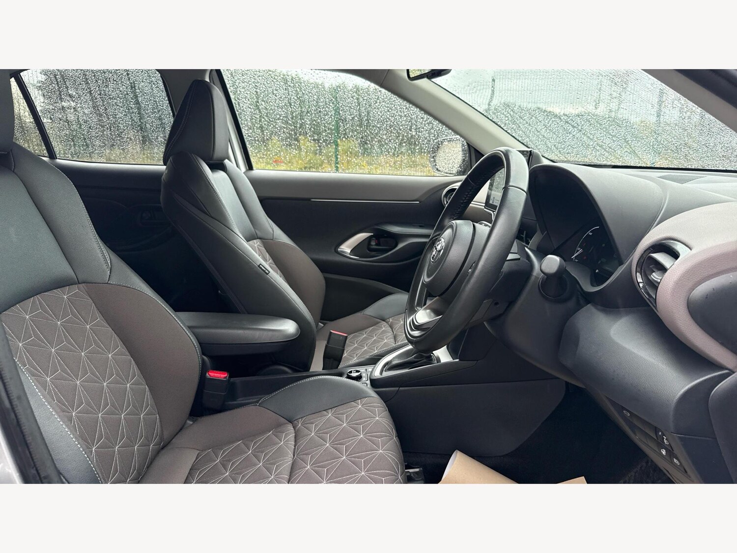 Used Toyota Yaris Cross 2023 for sale - 76522016: Photo 13