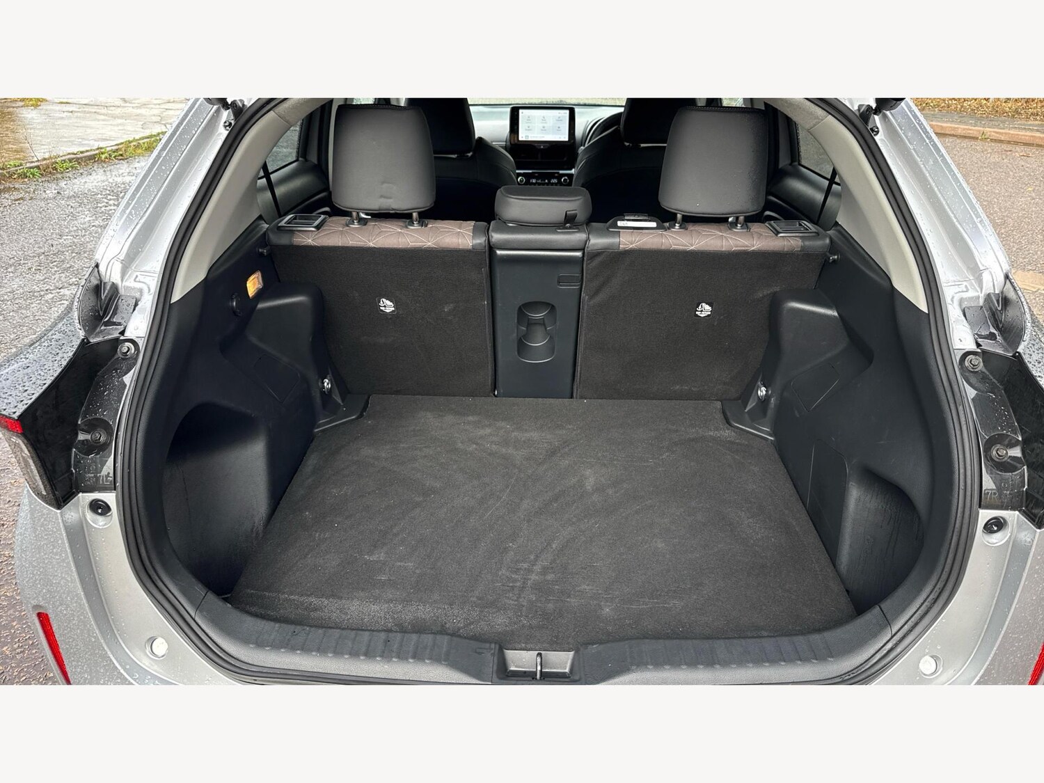 Used Toyota Yaris Cross 2023 for sale - 76522016: Photo 16