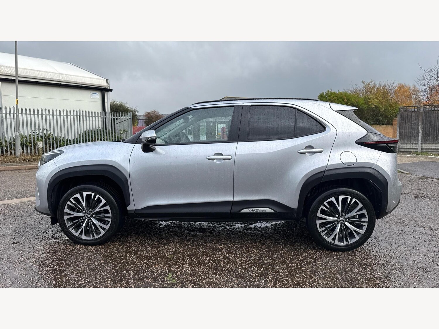 Used Toyota Yaris Cross 2023 for sale - 76522016: Photo 19