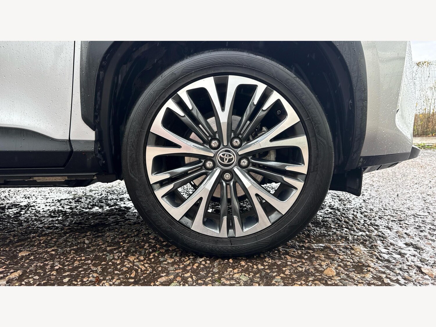 Used Toyota Yaris Cross 2023 for sale - 76522016: Photo 20