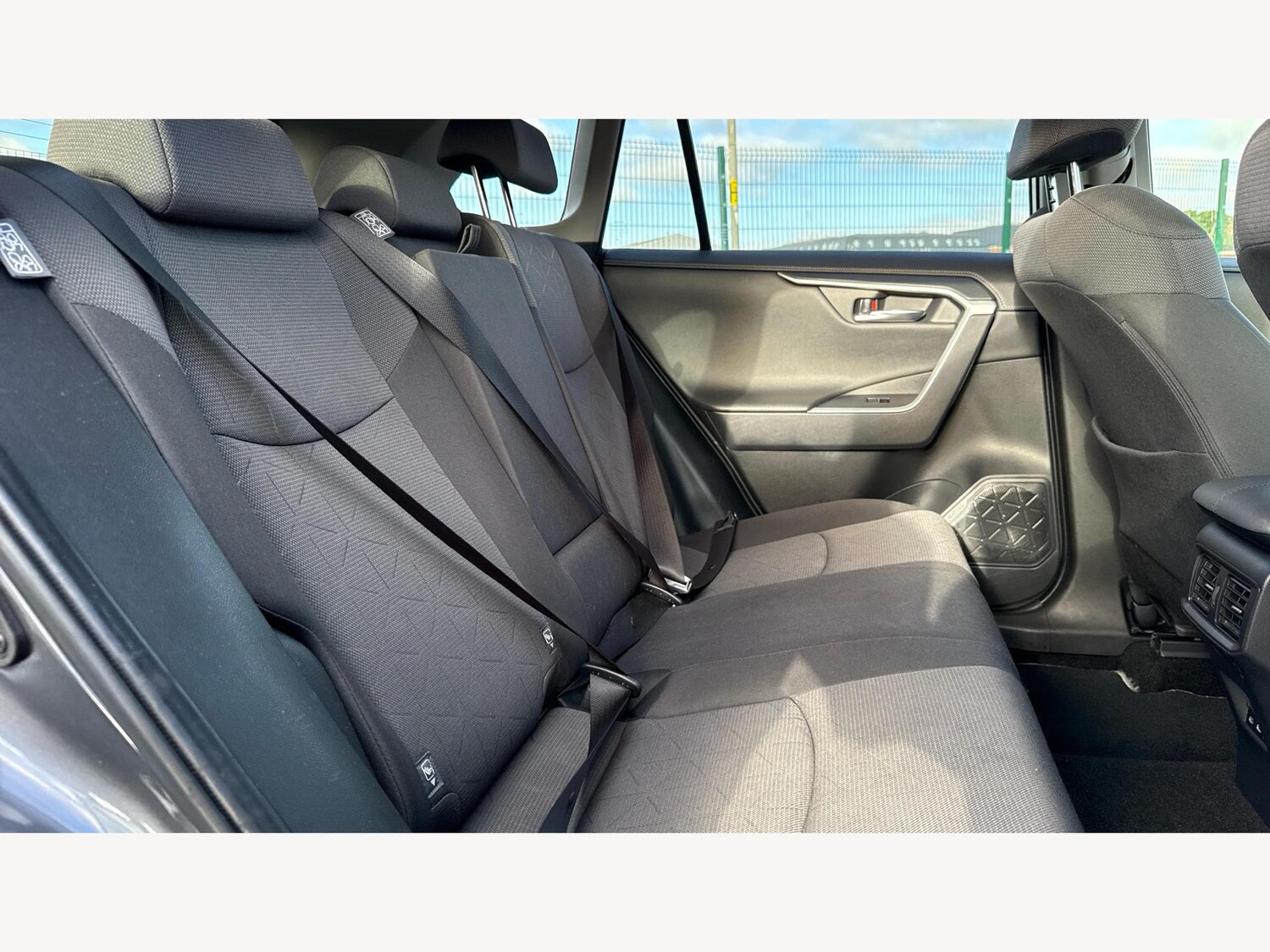 Used Toyota RAV4 2022 for sale - 76849646: Photo 14