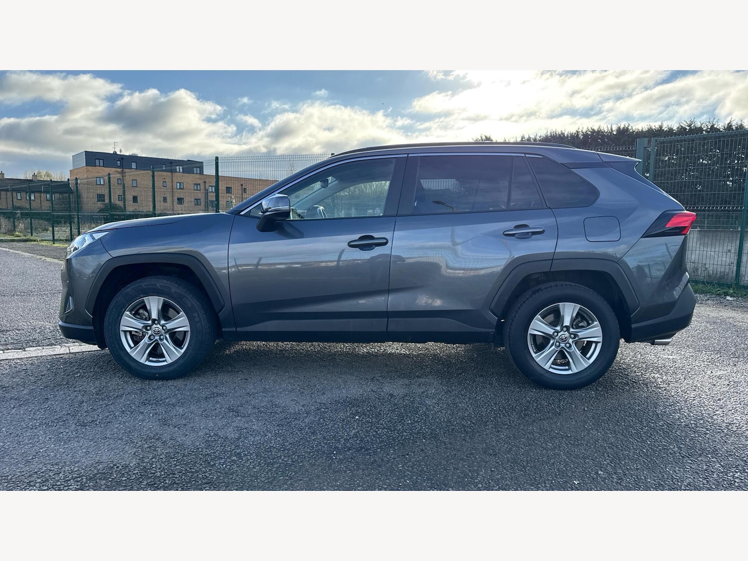 Used Toyota RAV4 2022 for sale - 76849646: Photo 19