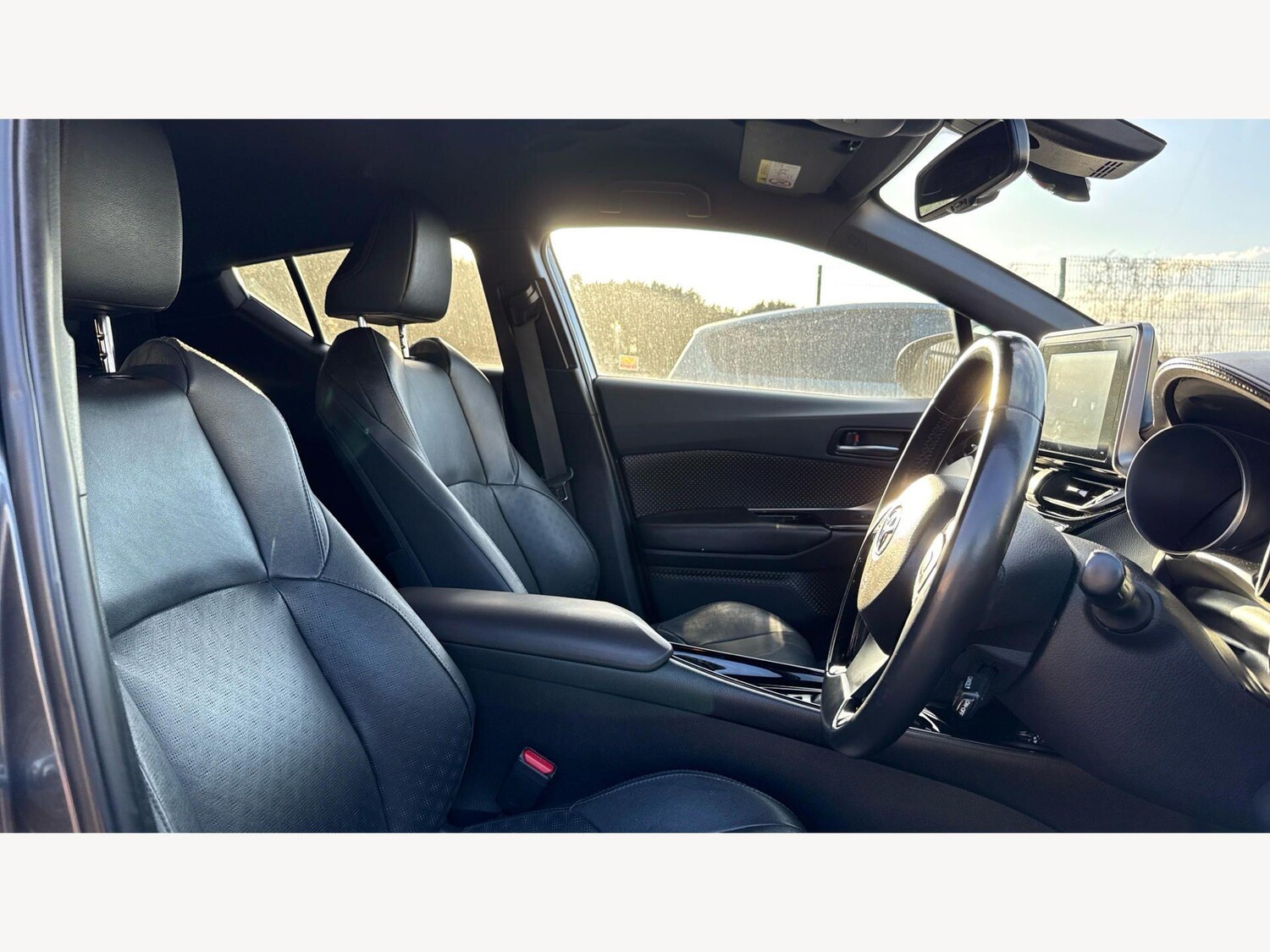 Used Toyota C-HR for sale - 77908748: Photo 13