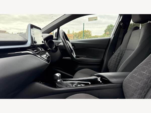 Used Toyota C-HR 2022 for sale - 76295850: Photo 12