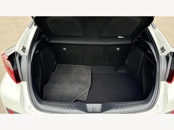 Used Toyota C-HR 2022 for sale - 76295850: Photo 16