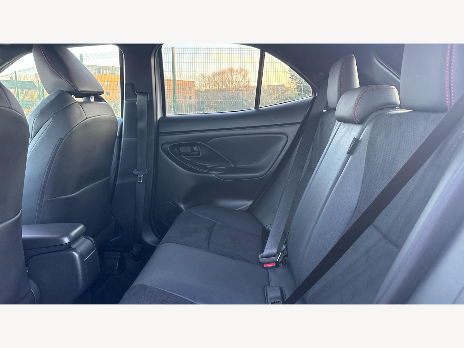 Used Toyota Yaris Cross 2023 for sale - 77144335: Photo 15