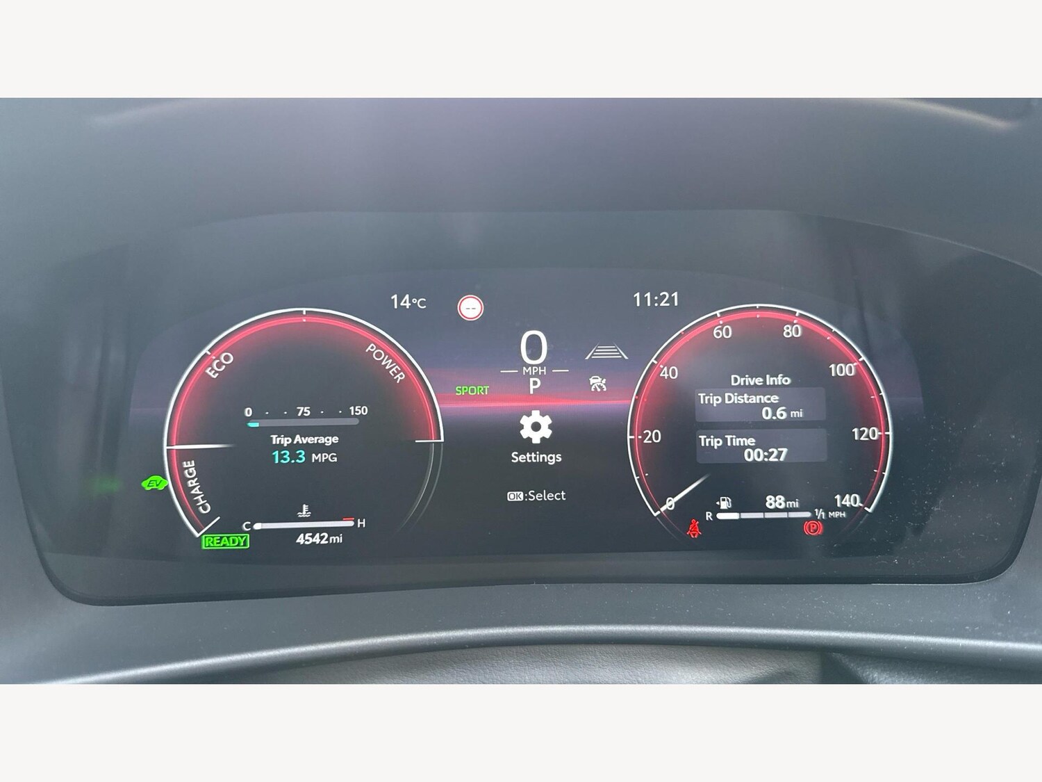 Used Toyota C-HR 2025 for sale - 77586716: Photo 11