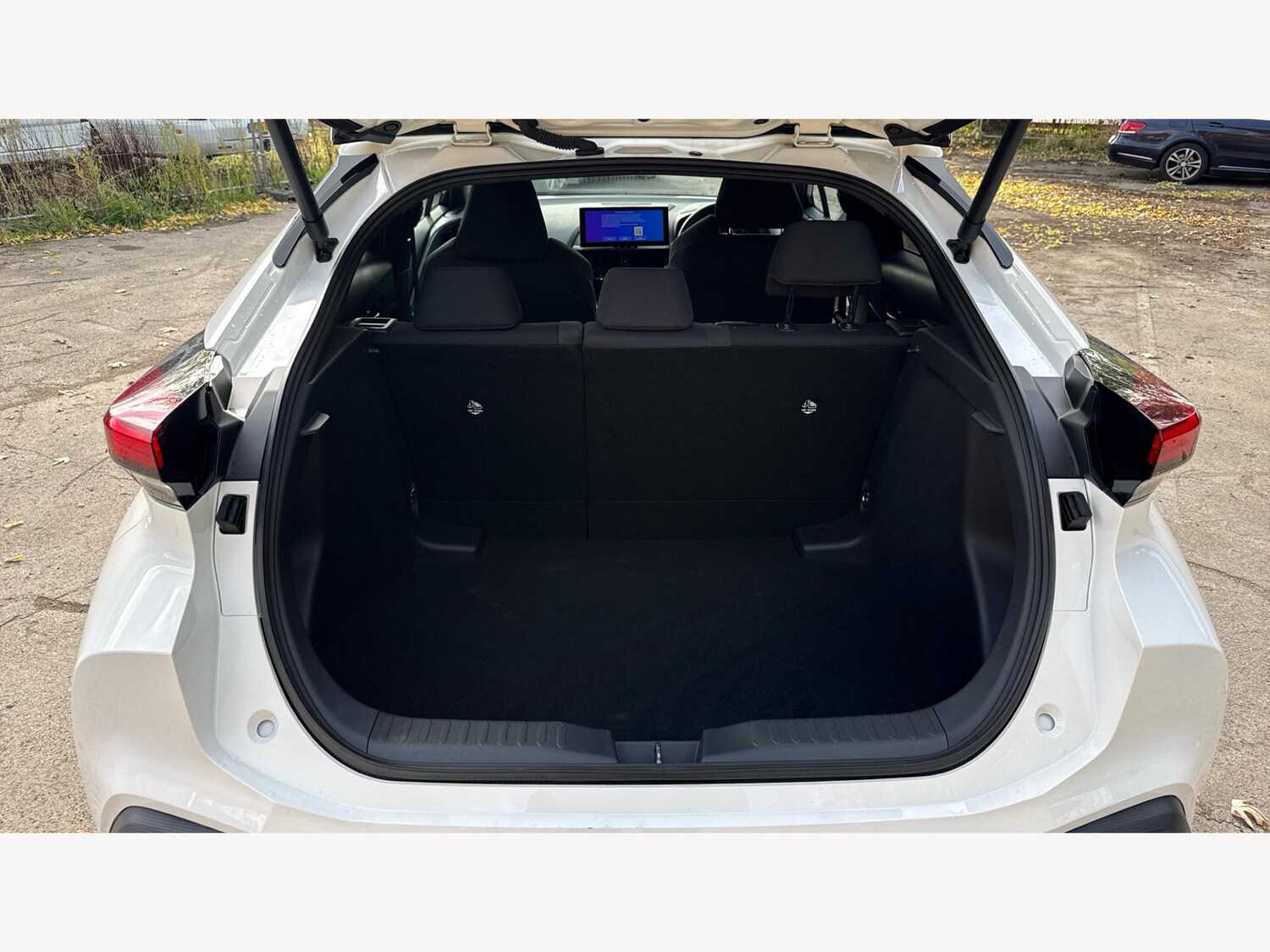 Used Toyota C-HR 2025 for sale - 77586716: Photo 16