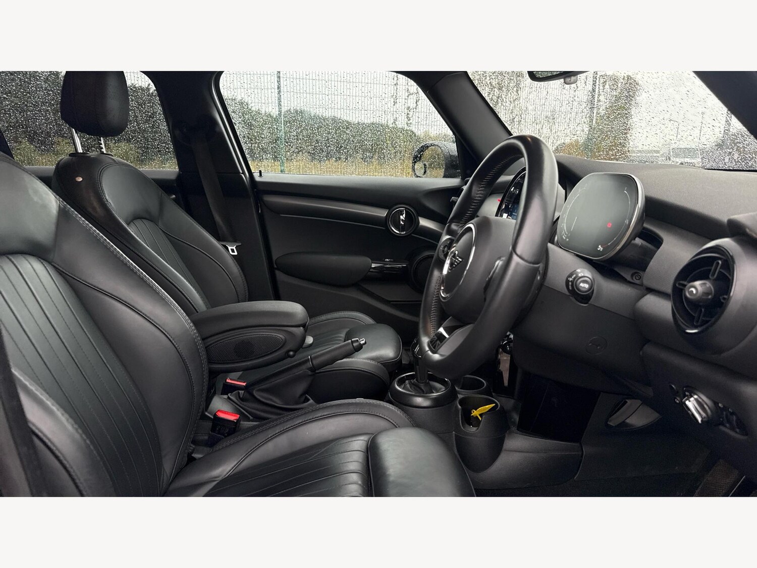 Used MINI Hatch 2023 for sale - 76550435: Photo 13