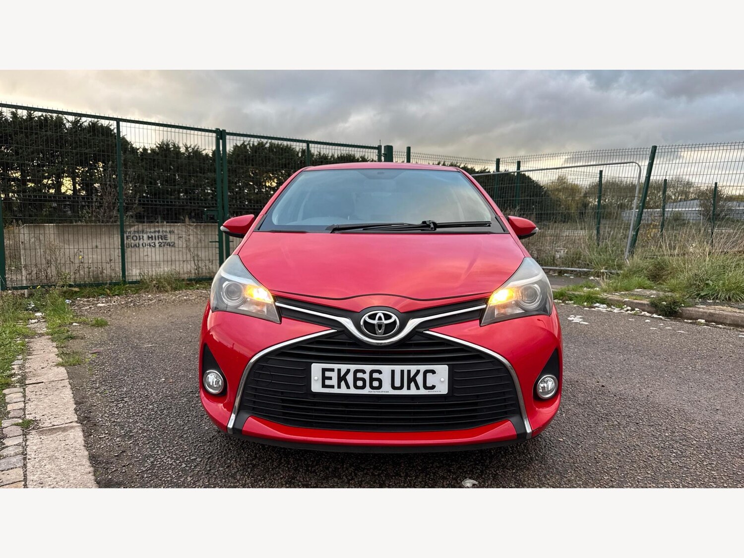 Used Toyota Yaris 2016 for sale - 76561205: Photo 17