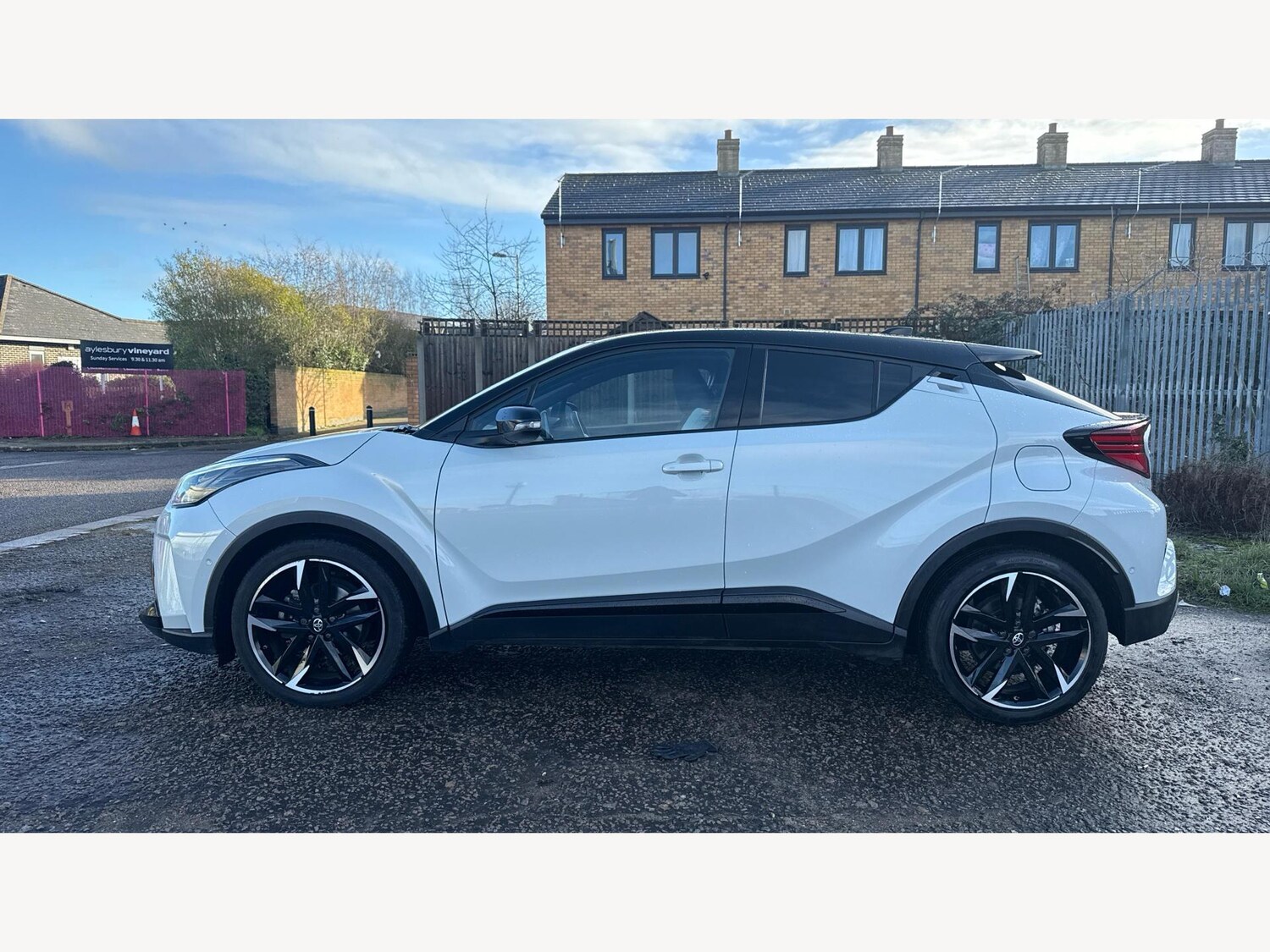 Used Toyota C-HR 2022 for sale - 77254596: Photo 19